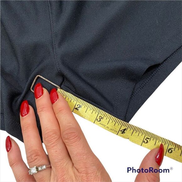 Ladies Under Armour Play Up Shorts Black and Blue‎ Size Small - Picture 5 of 10